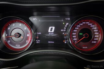 Dodge Charger SRT Hellcat 6.2L V8 - 12