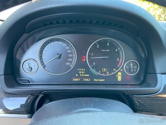 Bmw rad 5 F10 525d 150kw - 12