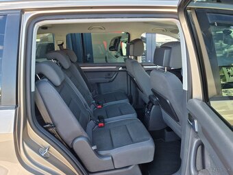 Volkswagen Touran 1.6 TDI Comfortline DSG 7 - miest - 12