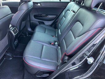 Kia SPORTAGE 1,6T-GDi 130kW AT7 4x4 GT-LINE - 12