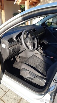 VW Golf VI. benzín 1,4  59 kW - 12