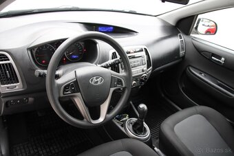 Hyundai i20 - 12