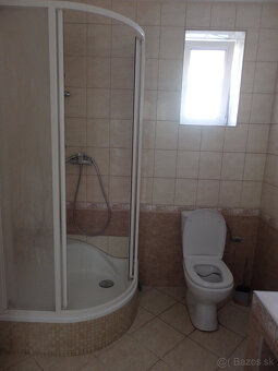 REZERVOVANÉ - 3 izbový rodinný dom v obci Šúrovce okr.Trnava - 12