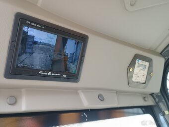 Samonakladací domiešavač - 12