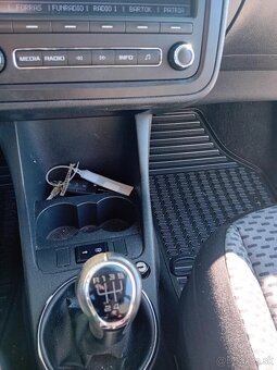 ŠKODA FABIA 2 1.2 TSI 63 KW - 12