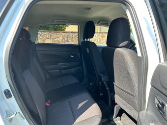Mitsubishi ASX 2.2 DI-D Intense+ /4X4 /Automat /r.v.2017 - 12