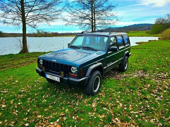 Jeep Cherokee XJ - 12