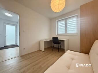 RADO | 5-izbový rodinný dom a záhrada | Levanduľová-Vrakuňa - 12
