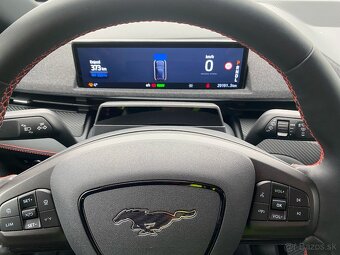Ford Mustang Mach-e Premium AWD 2023 - 12