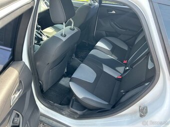 Ford Focus Kombi 1.6 TDCi DPF Trend - 12