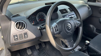 Suzuki Swift 1.3 GS ABS, A/C - 12