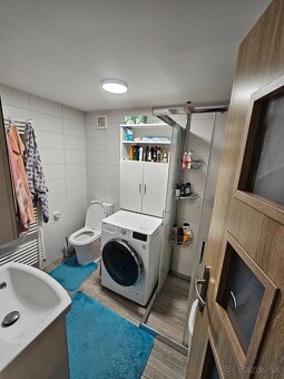 Predám rodinný dom v centre mesta. - 12