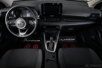 Toyota Yaris 1.5 Dynamic Force Comfort MDS - 12