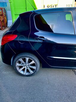 Na predaj: Peugeot 308 1.6 HDi (2013) - 12