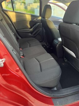 Mazda 3 - 12