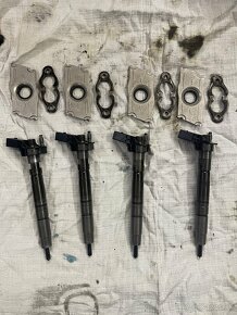 Vstreky 2.0 TDi 03L 130 277 - 12