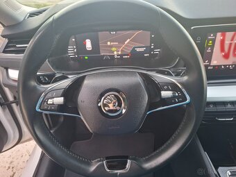 Škoda Octavia Combi 2,0TDI,DSG,110KW,2023,ACC/LED/NAVI.... - 12