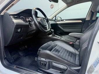 Volkswagen Passat 2.0Tdi DSG Highline,virtual,nova STK a EK - 12