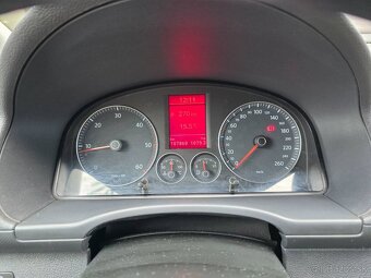 Volkswagen Caddy Life 1.9 TDI 5M 4Motion - 12