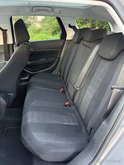 Peugeot 308 - 12