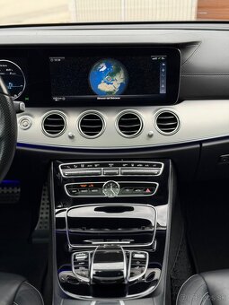 Mercedes Benz E220D AMG LINE Burmester Virtual Multibeam 9G - 12
