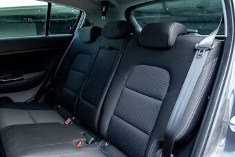 Kia Sportage 1.6 T-GDi / ZÁRUKA 10/2026 / - 12