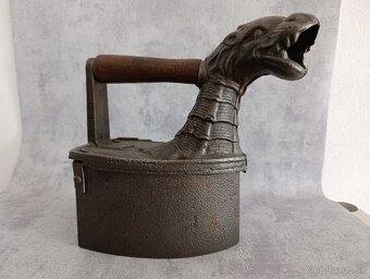 Orig. vzácná atypická žehlička DRAK - do sbírky, muzea - 12