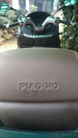 Piaggio MP3 500 vymením - 12