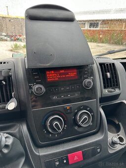 Peugeot Boxer 2.2HDI 96kw rv2015 - 12