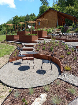 HMPB Garden s.r.o. Návrhy a realizácie Záhrad - 12