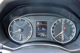 Škoda Octavia 1.6 MPI Ambiente - 12