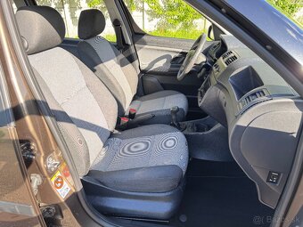 Škoda Roomster 1.2 TSI Comfort - 12