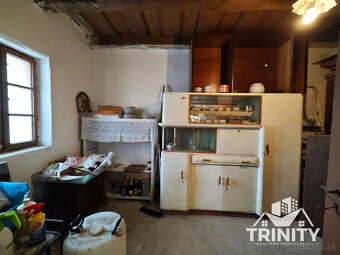 Na predaj zachovalý vidiecky rodinný dom v obci Tvrdošovce - 12