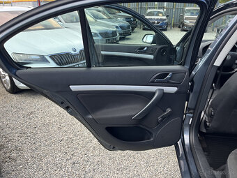 Škoda Octavia 1.9 TDi Ambition - 12