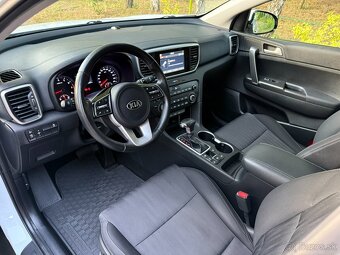KIA SPORTAGE 1.6 T-GDI A/T 4x4 130kW / 1.MAJITEĽ / NEBÚRANÉ - 12