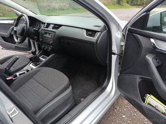 Škoda Octavia III combi - 12