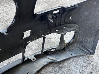 Predný nárazník BMW rad 5 F10 F11 LCi - 12