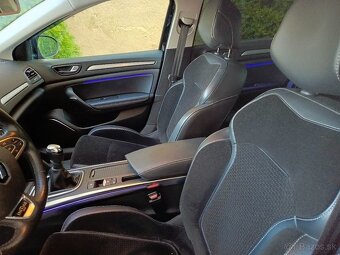 Renault Megane Grandcoupe 1.33 tce ( benzín ) - 12