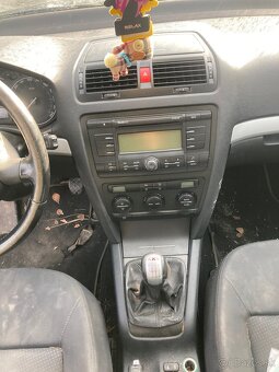 Rozpredam Octavia 2 1.9 TDi 77kw BKC 4x4 - 12