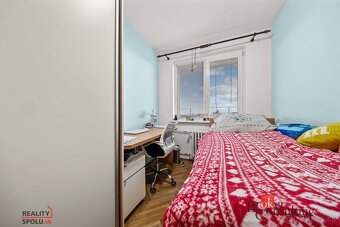 Svetlý 4-izbový byt s lodžiou a krásnym výhľadom – ideálne b - 12