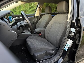 VW GOLF 8 2020 2.0TDi DSG 101000km 110kW VIRTUAL/ACC - 12