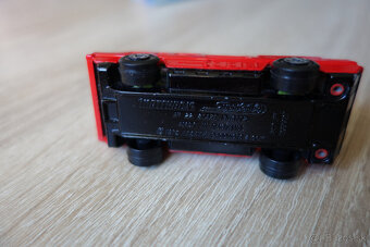 Matchbox Superfast No. 22 Blaze Buster - 12