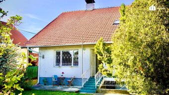 Vedľa seba 2 domy, 2 pozemky, jedinečná príležitosť: 2045 m² - 12