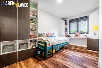 Nízkoenergetický 4-izbový rodinný dom, len 10 minút od BB Do - 12