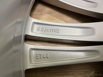 Originálné alu kolesa R19 Škoda Superb III - 12