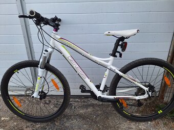 Horský bicykel Genesis Helena, 26", v dobrom stave - 12