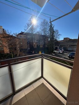 Slnečný 3izbový byt v centre Popradu - prvý nájomca - 12