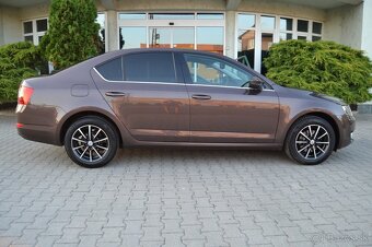 ŠKODA OCTAVIA III 1.6 TDI, R. 2014, TEMPOMAT, ELEKTRÓNY R16 - 12