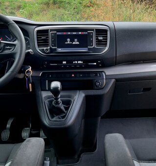 Predám  Citroën Jumpy 2.0 BlueHDi 150k S&S L1H1 Confort - 12