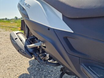 Sym Joymax Z 125 - 12